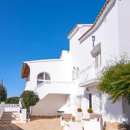 Guzman - Belvic Villa